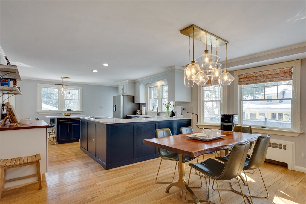 17 Cranston Road Winchester, MA 01890 - Photo 11 of 39