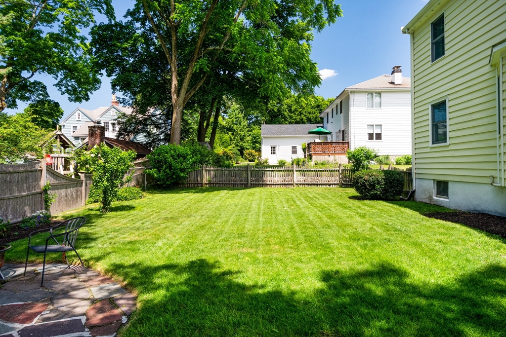 17 Cranston Road Winchester, MA 01890 - Photo 31 of 39