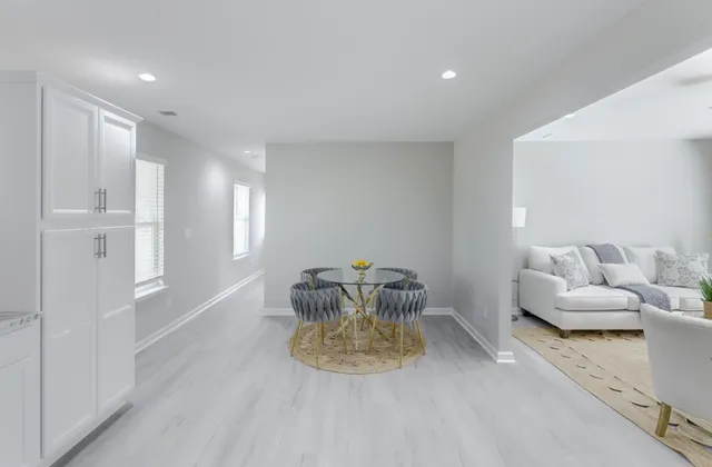 $1,900 | 122 Thompson Street, Walterboro, SC 29488