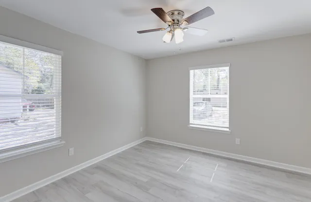 $1,900 | 122 Thompson Street, Walterboro, SC 29488