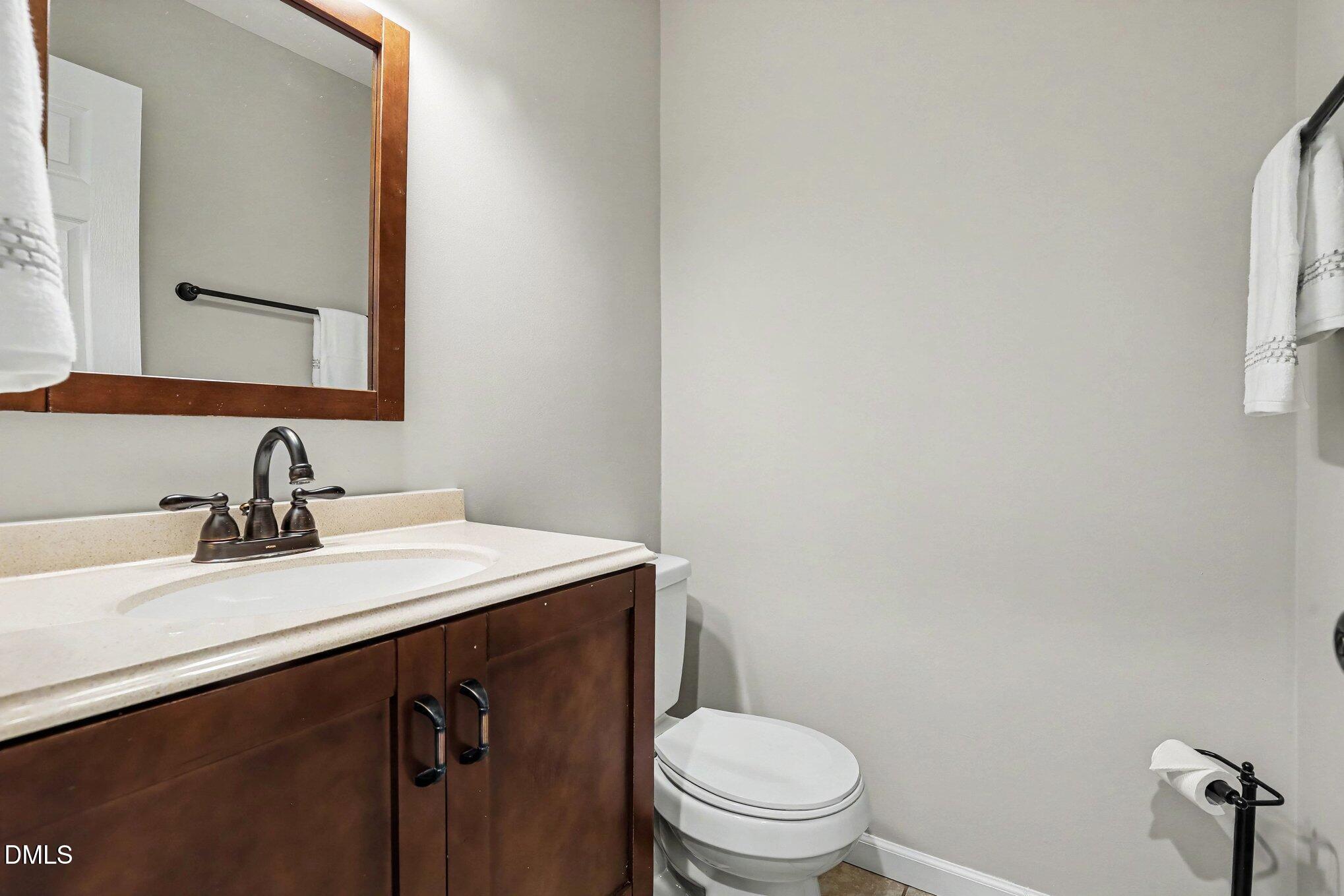 212 Trackers Road Cary, NC 27513 - Photo 12 of 34 021_file_4543