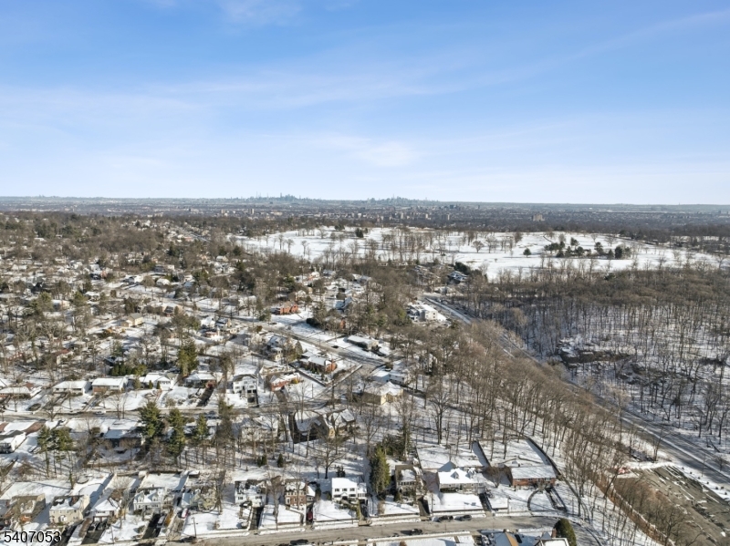 58 Ridgeway Avenue West Orange, NJ 07052 - Photo 9 of 12