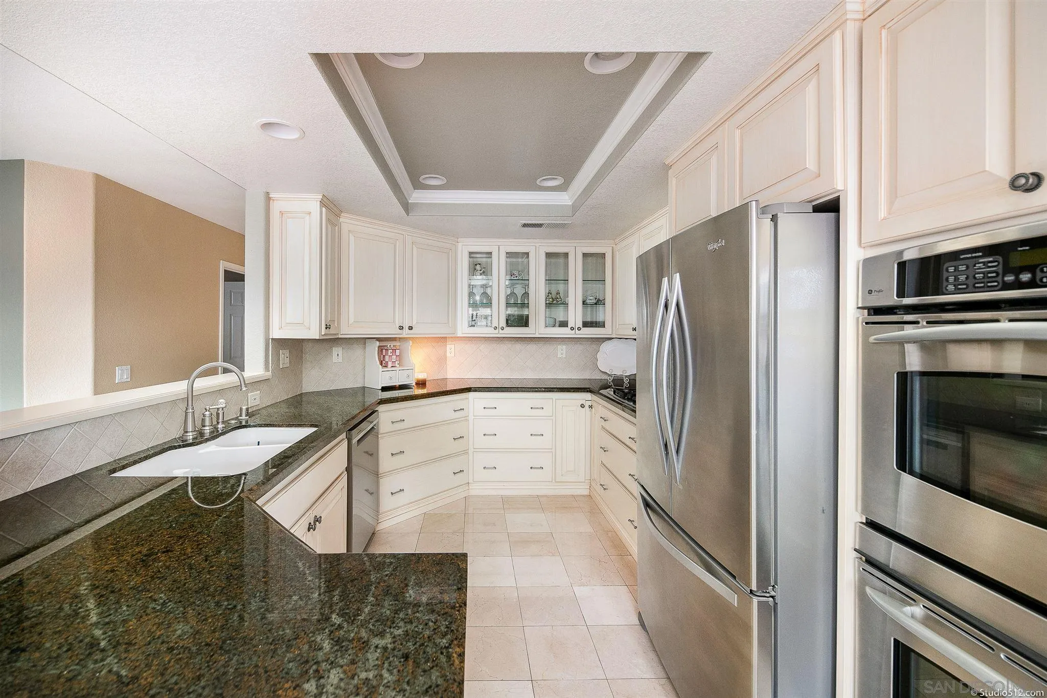 8430 Mesa Ridge Road Santee, CA 92071 - Photo 10 of 28 Gallery Image 10