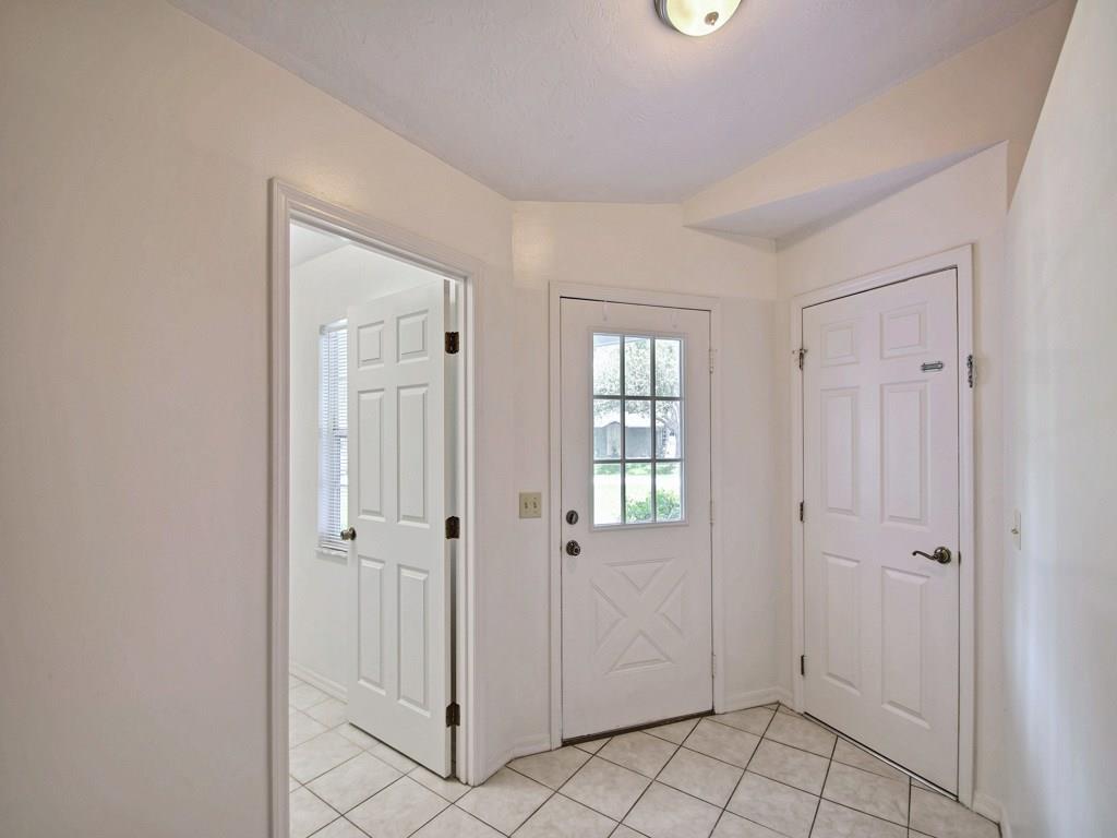 774 24th Square Vero Beach, FL 32962 - Photo 3 of 33 an empty room with windows