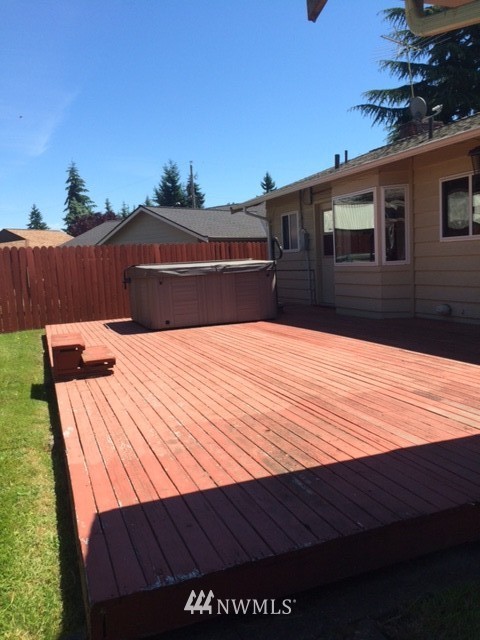 11734 Southeast 167th Street Renton, WA 98058 - Photo 12 of 15 Gallery Image 12