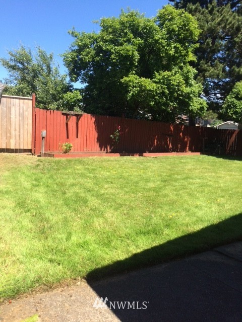 11734 Southeast 167th Street Renton, WA 98058 - Photo 14 of 15 Gallery Image 14
