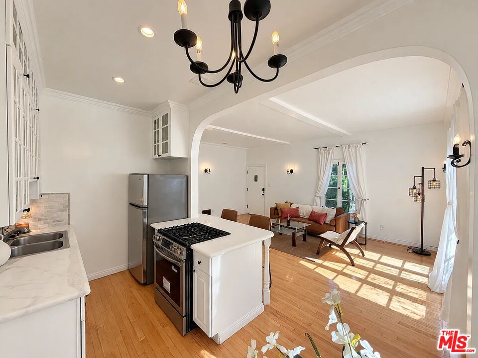 854 4th Street, Unit C Santa Monica, CA 90403 - Photo 22 of 22 Gallery Image 22