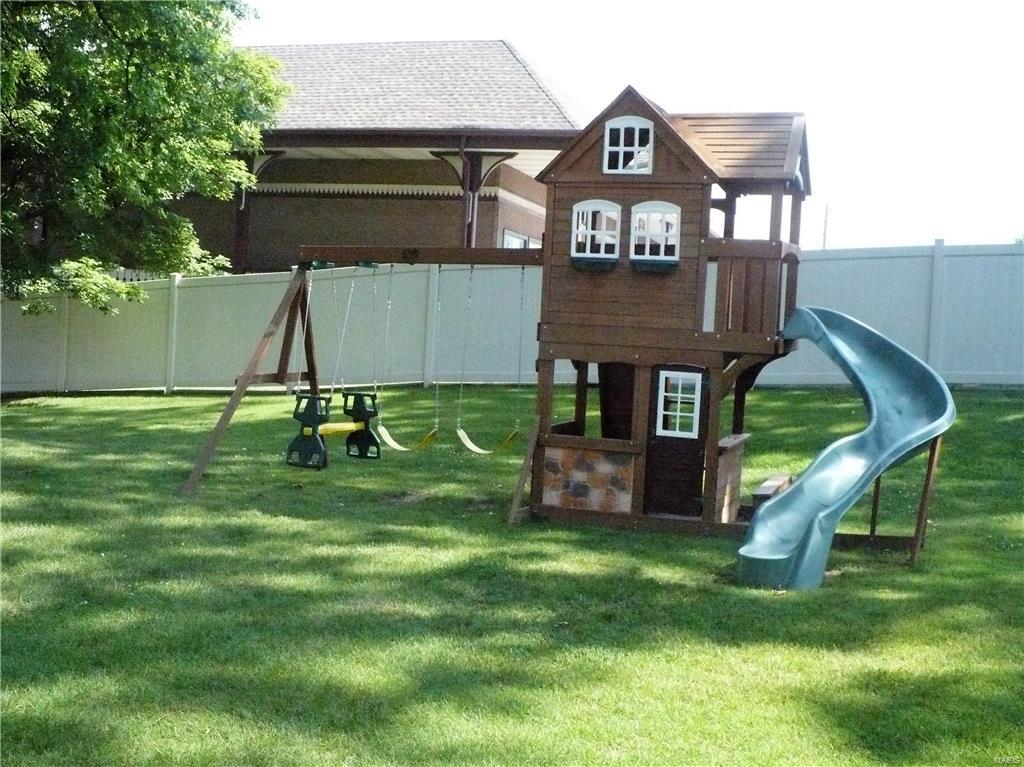 2519 Rolens Drive St. Louis, MO 63129 - Photo 30 of 33 Gallery Image 30