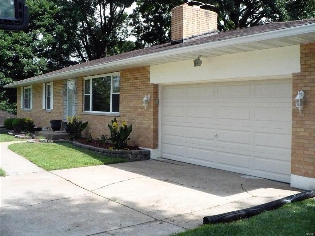 2519 Rolens Drive St. Louis, MO 63129 - Photo 32 of 33 Gallery Image 32