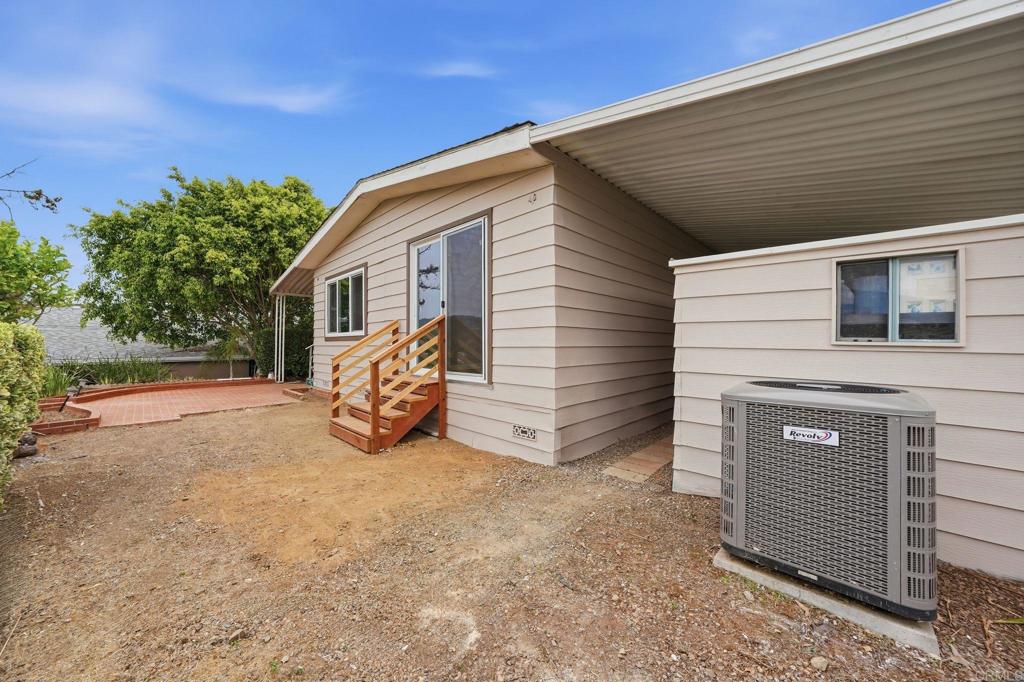 971 Borden Road, Unit 102 San Marcos, CA 92069 - Photo 33 of 42