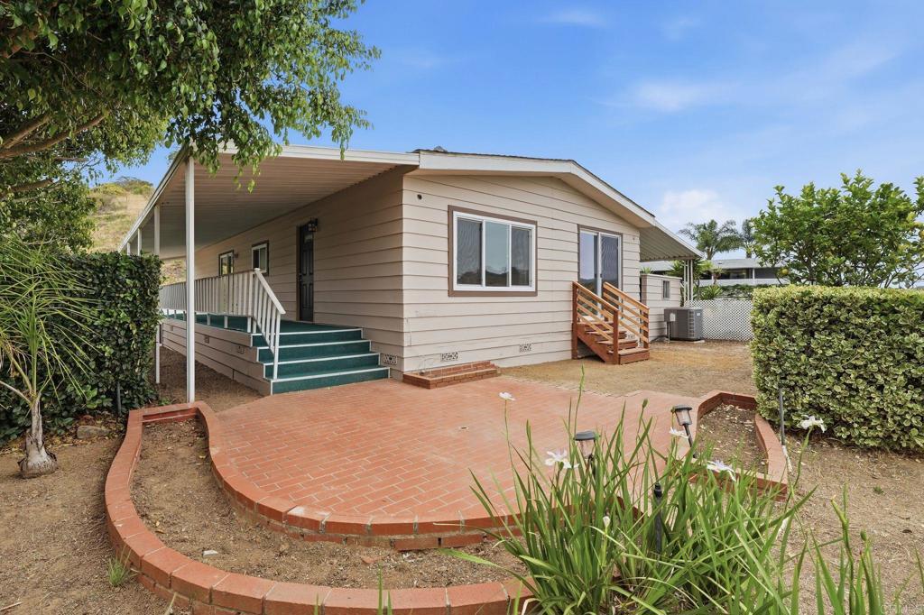 971 Borden Road, Unit 102 San Marcos, CA 92069 - Photo 34 of 42