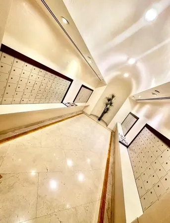 $2,300 | 19355 Turnberry Way, Unit 24C, Miami, FL 33180