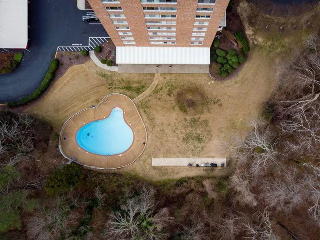 $280,000 | 1414 Continental Drive, Unit 308, Chattanooga, TN 37405