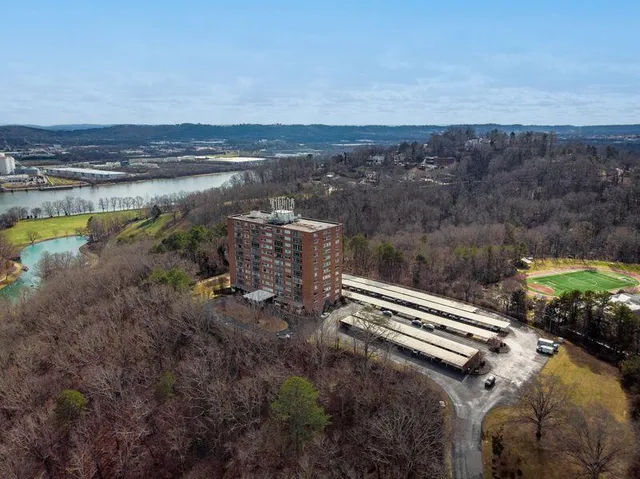 $280,000 | 1414 Continental Drive, Unit 308, Chattanooga, TN 37405