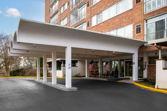 $280,000 | 1414 Continental Drive, Unit 308, Chattanooga, TN 37405