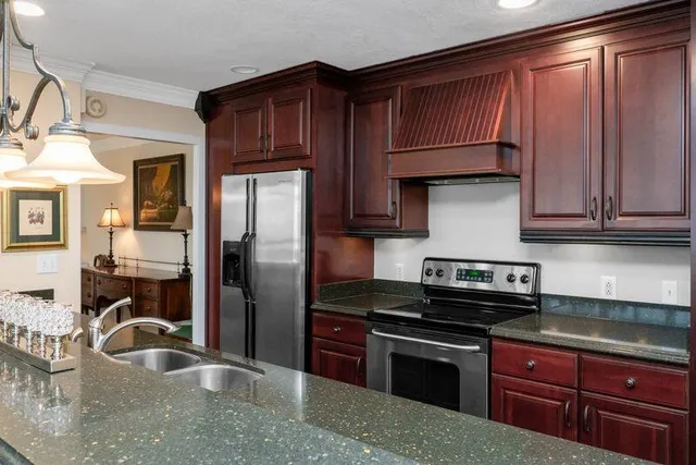 $280,000 | 1414 Continental Drive, Unit 308, Chattanooga, TN 37405