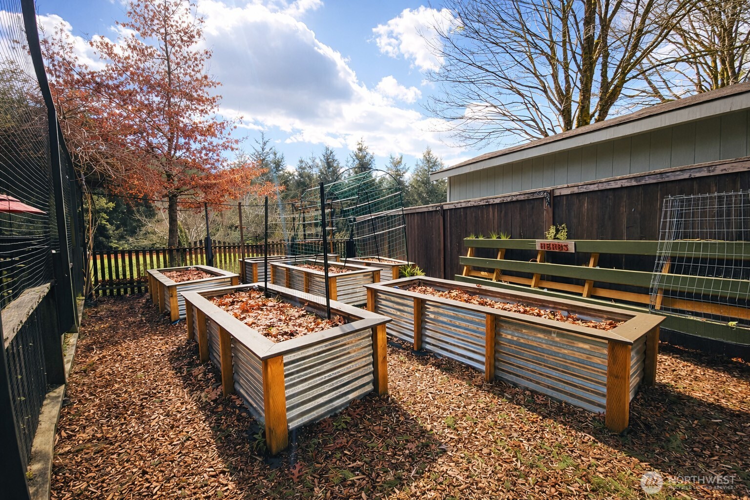 931 Turkey Road Northwest Olympia, WA 98502 - Photo 32 of 40