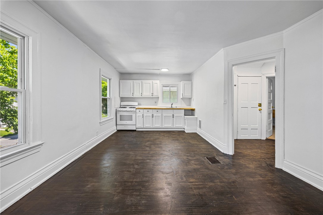 443 Melville Street Rochester, NY 14609 - Photo 23 of 42