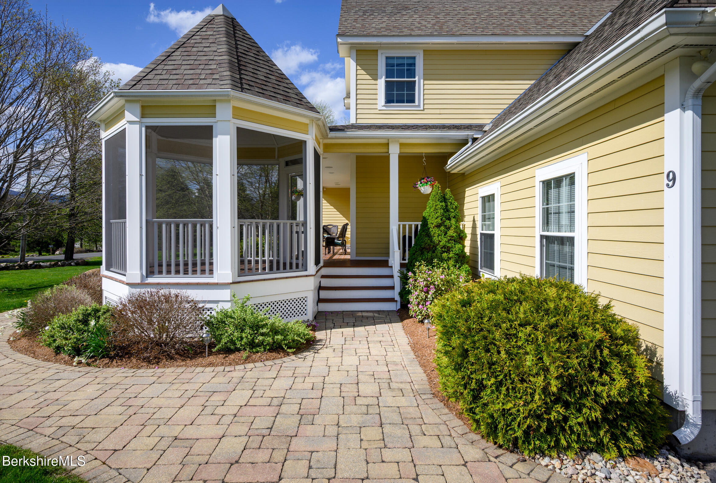 9 East Road Adams, MA 01220 - Photo 3 of 53 9-East-Rd-62