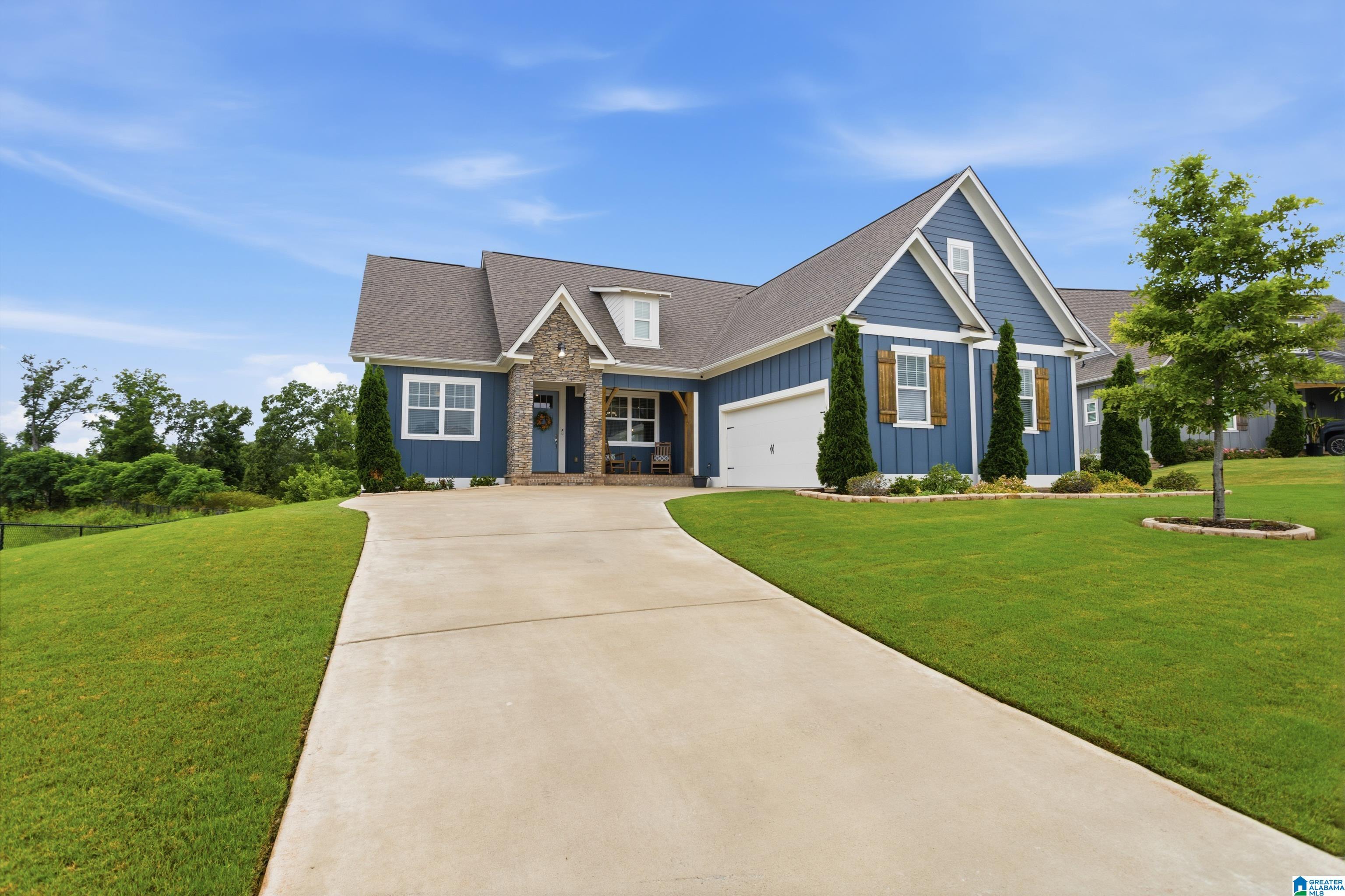 1061 Camellia Ridge Drive Pelham, AL 35124 - Photo 1 of 62