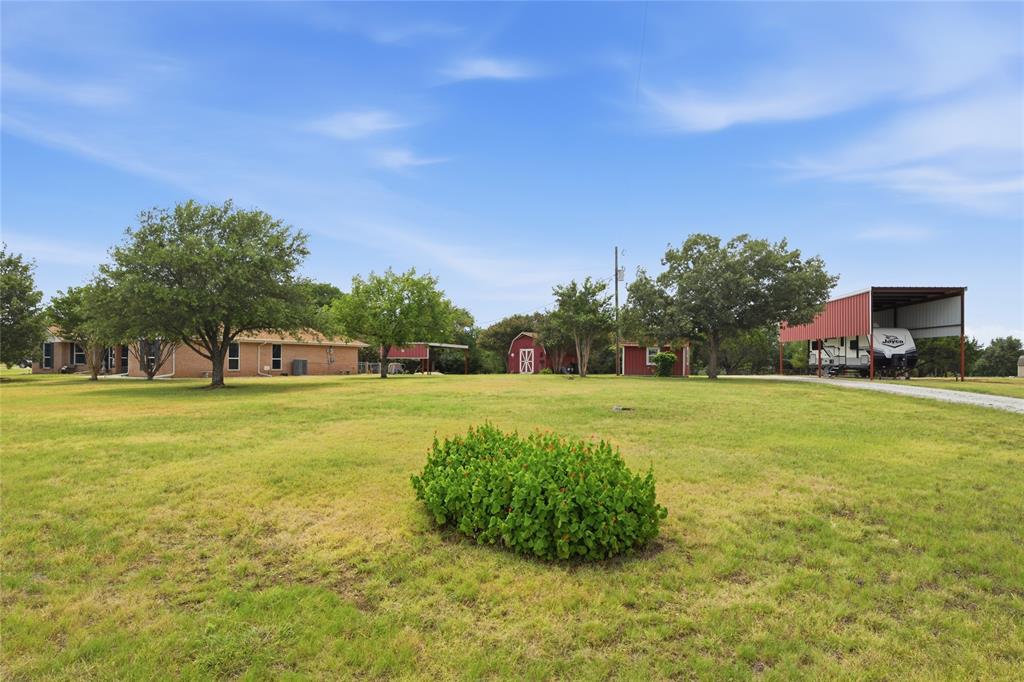 180 Bend Of The Bosque Road China Spring, TX 76633 - Photo 3 of 35