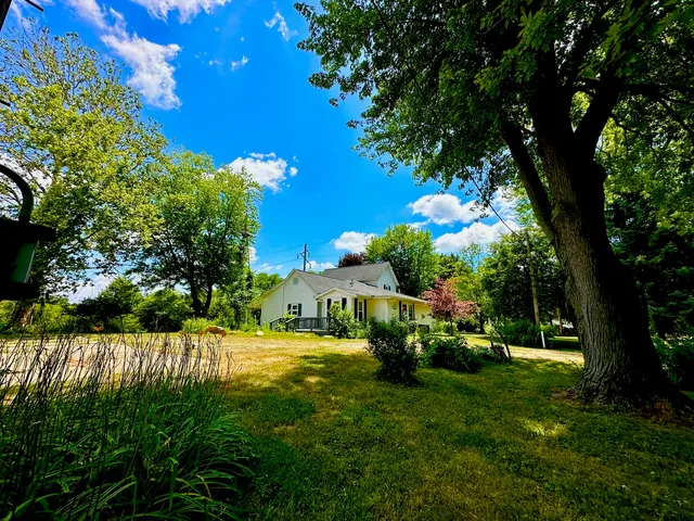 $550,000 | 1184 Il Rte 10, Monticello, IL 61856