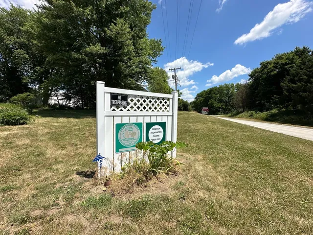 $550,000 | 1184 Il Rte 10, Monticello, IL 61856