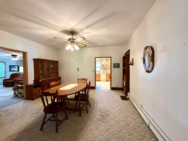 $550,000 | 1184 Il Rte 10, Monticello, IL 61856