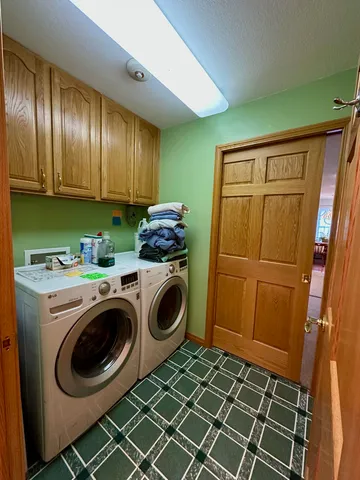 $550,000 | 1184 Il Rte 10, Monticello, IL 61856