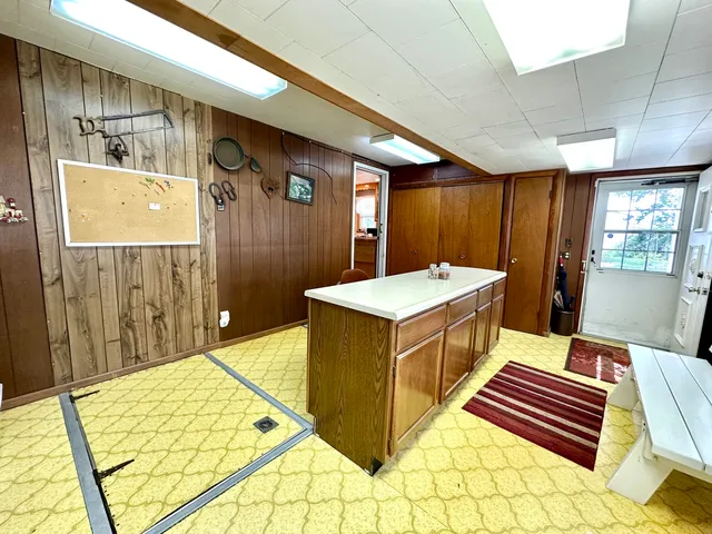 $550,000 | 1184 Il Rte 10, Monticello, IL 61856