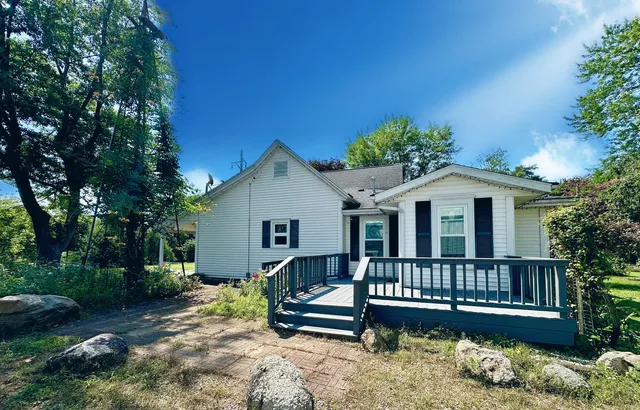 $550,000 | 1184 Il Rte 10, Monticello, IL 61856