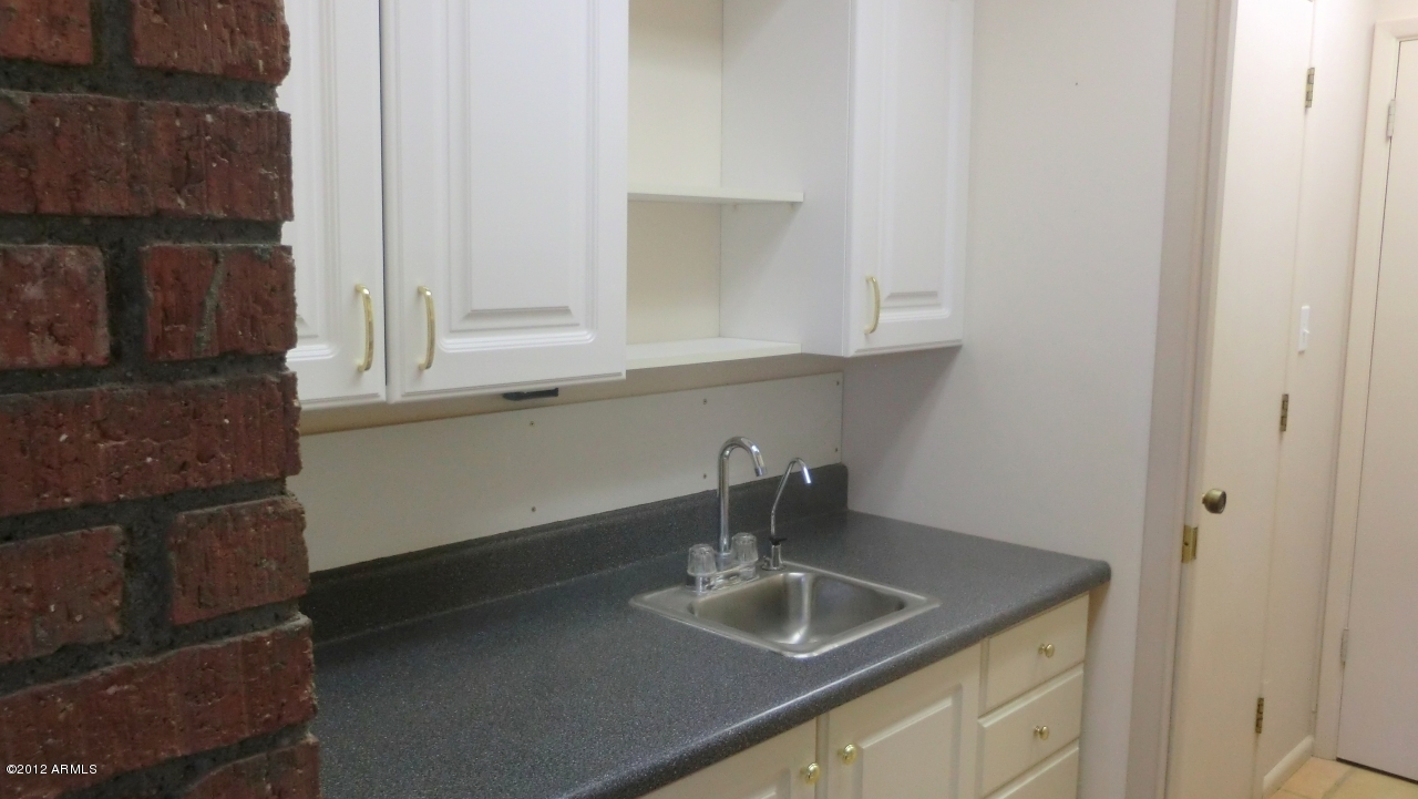 2708 North Sunset Road Apache Junction, AZ 85119 - Photo 8 of 28 BUTLERS PANTRY