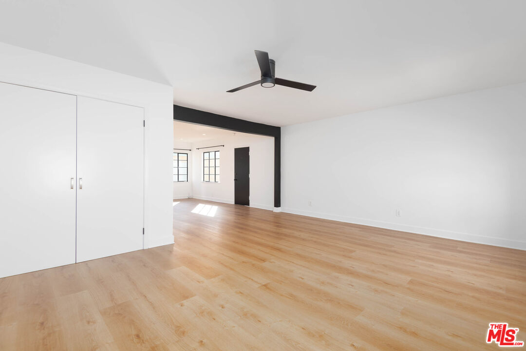 822 North Detroit Street, Unit 826 5 Los Angeles, CA 90046 - Photo 6 of 14 a view of an empty room with a window