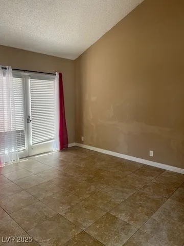 $1,395 | 5521 Orchard Lane, Las Vegas, NV 89110