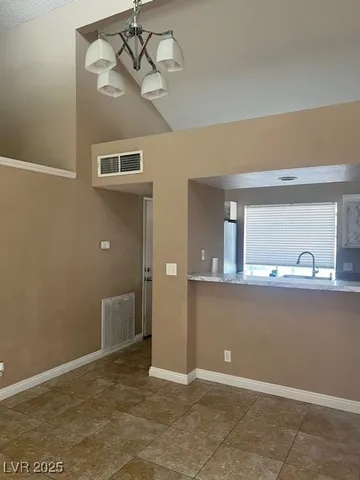 $1,395 | 5521 Orchard Lane, Las Vegas, NV 89110