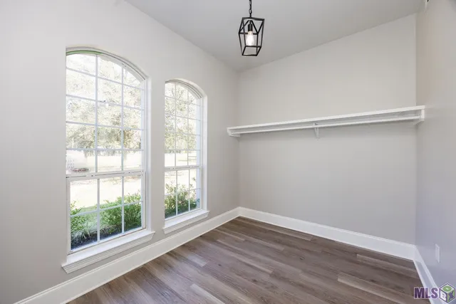 $735,000 | 25798 Highway 42, Holden, LA 70744