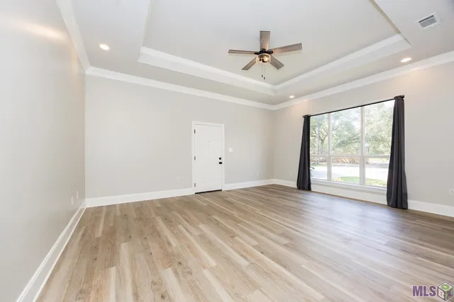 $735,000 | 25798 Highway 42, Holden, LA 70744