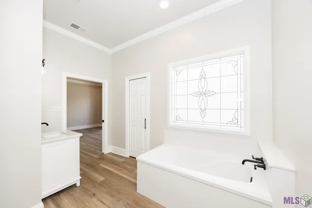 $735,000 | 25798 Highway 42, Holden, LA 70744