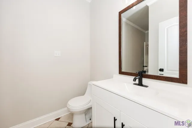 $735,000 | 25798 Highway 42, Holden, LA 70744