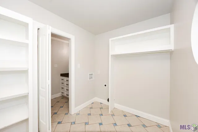 $735,000 | 25798 Highway 42, Holden, LA 70744