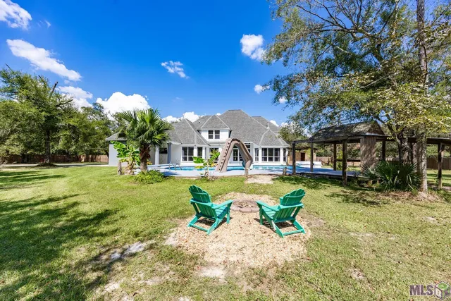 $735,000 | 25798 Highway 42, Holden, LA 70744