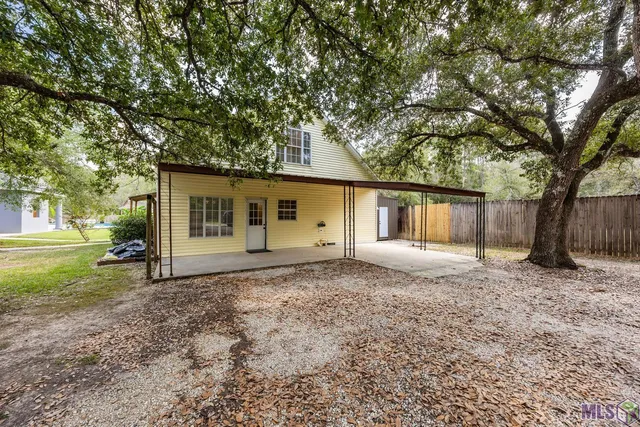 $735,000 | 25798 Highway 42, Holden, LA 70744