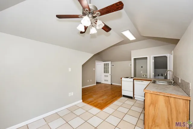 $735,000 | 25798 Highway 42, Holden, LA 70744