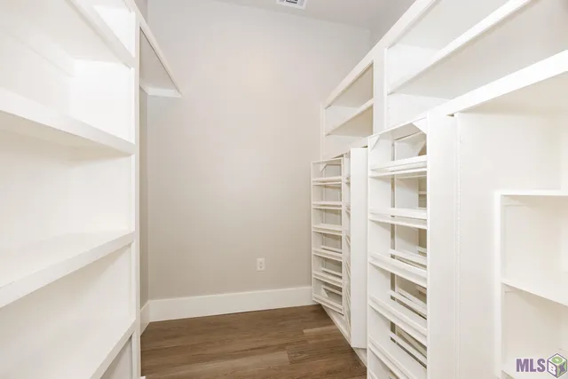 $735,000 | 25798 Highway 42, Holden, LA 70744