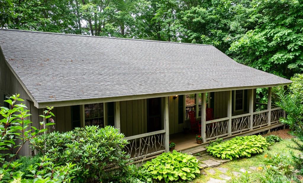 664 View Point Road Highlands, NC 28741 - Photo 3 of 30 Gallery Image 3