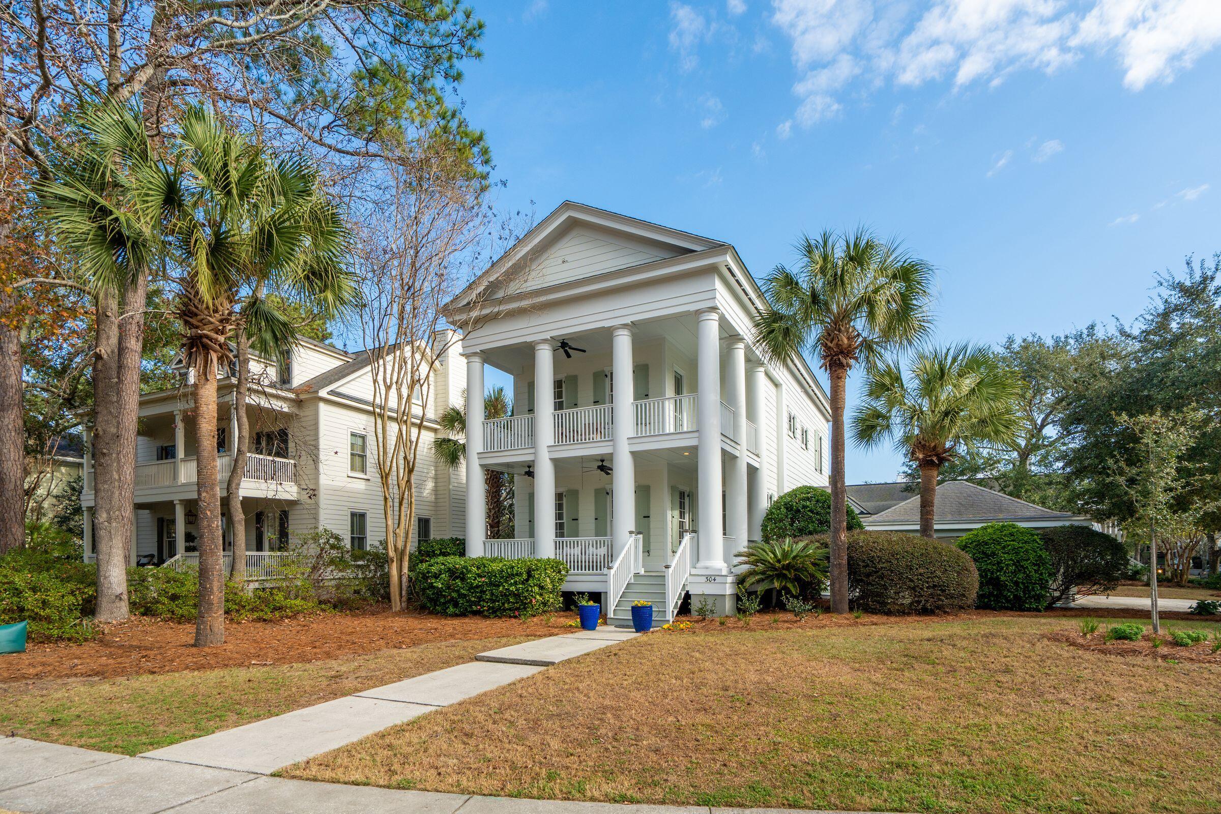 304 North Civitas Street Mount Pleasant, SC 29464 - Photo 2 of 42 Front of House
