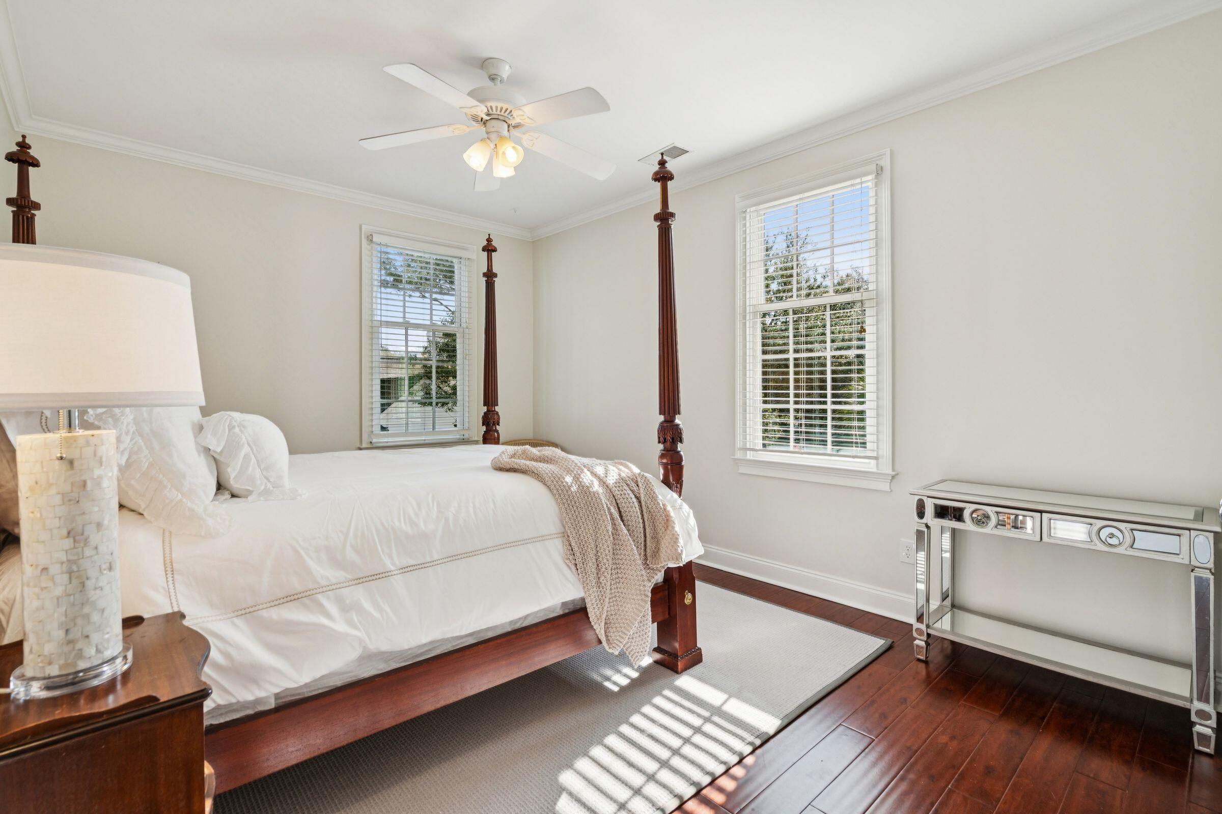 304 North Civitas Street Mount Pleasant, SC 29464 - Photo 32 of 42 304NCivitasSt-KeenEyeMarketing-048