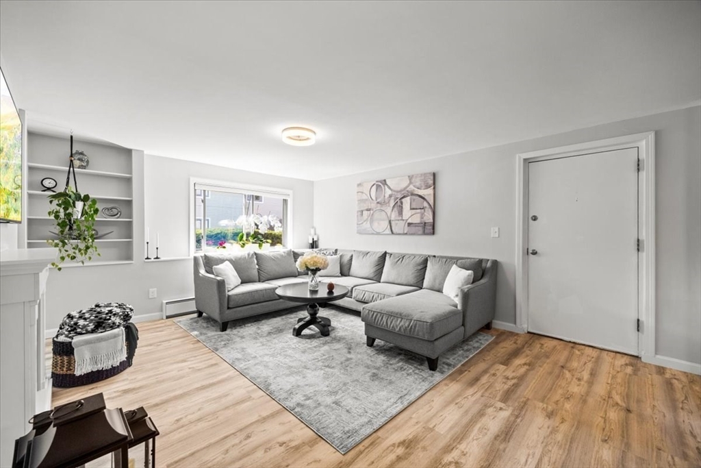 16 Juniper Road, Unit 4 North Attleboro, MA 02760 - Photo 2 of 22 Gallery Image 2
