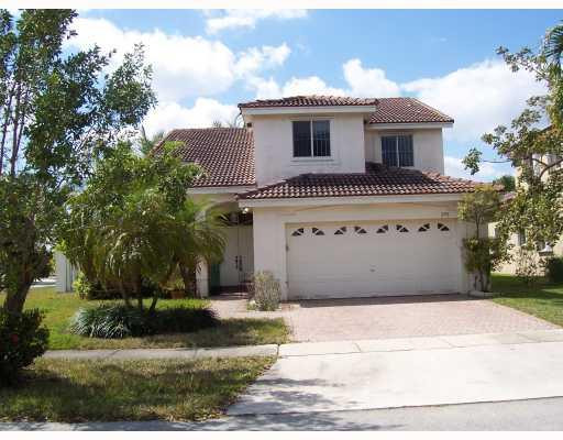 290 Southwest 178th Way Pembroke Pines, FL 33029 - Photo 1 of 8 Exterior Front