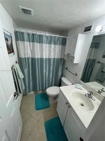 $3,500 | 2501 South Ocean Drive, Unit 1221, Hollywood, FL 33019